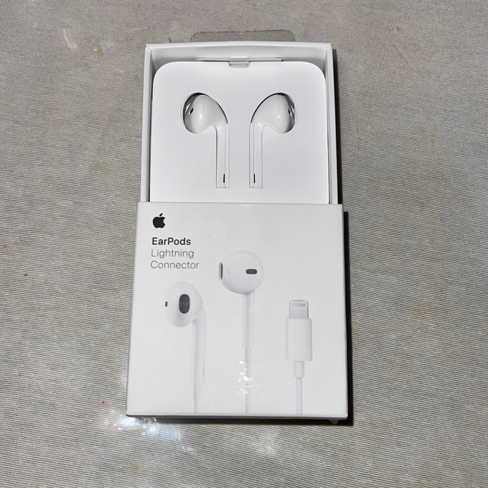 Apple EarPods